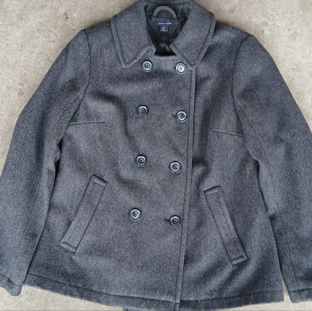 Tommy Hilfiger | 🌺 HOST PICK 🌺
Men’s Gray Pea Coat Sz Large. NWOT - Picture 1 of 8
